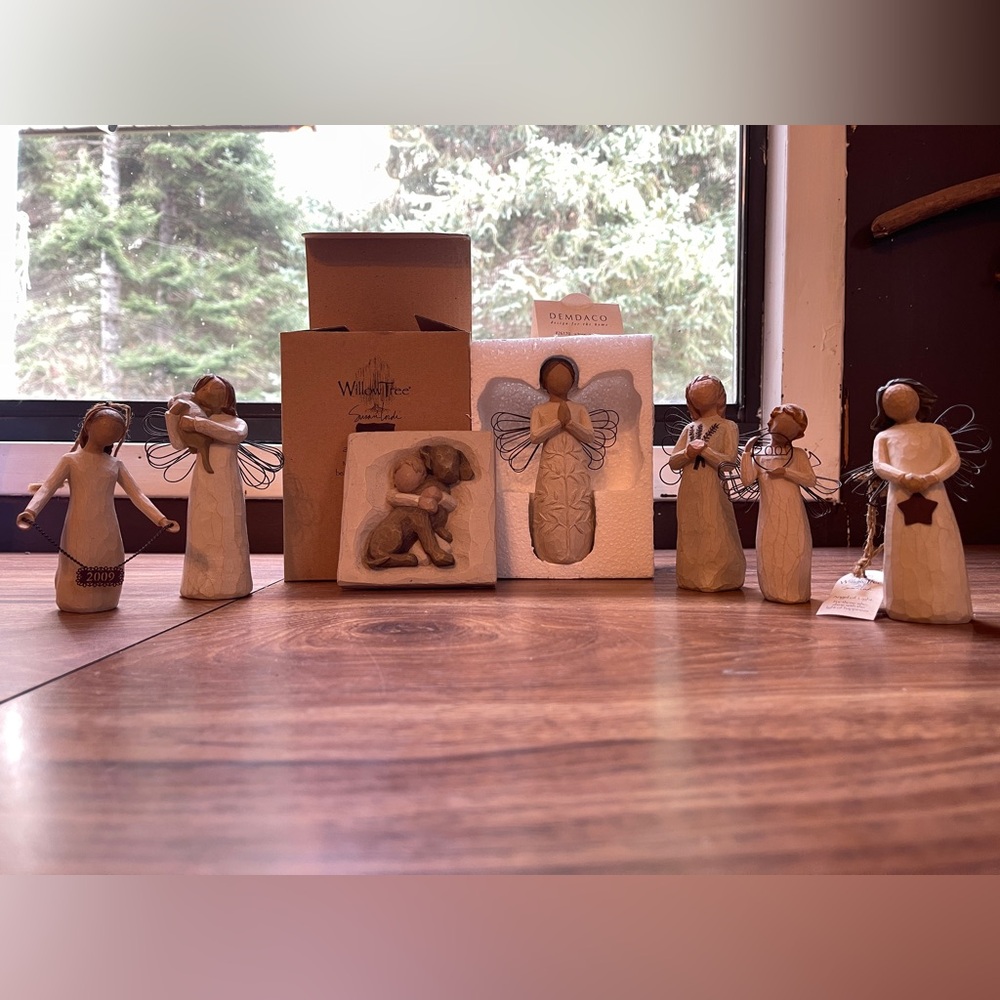 Willow Tree lot of 7 ornaments figures and plaque. 1999-2009. Susan Lordi